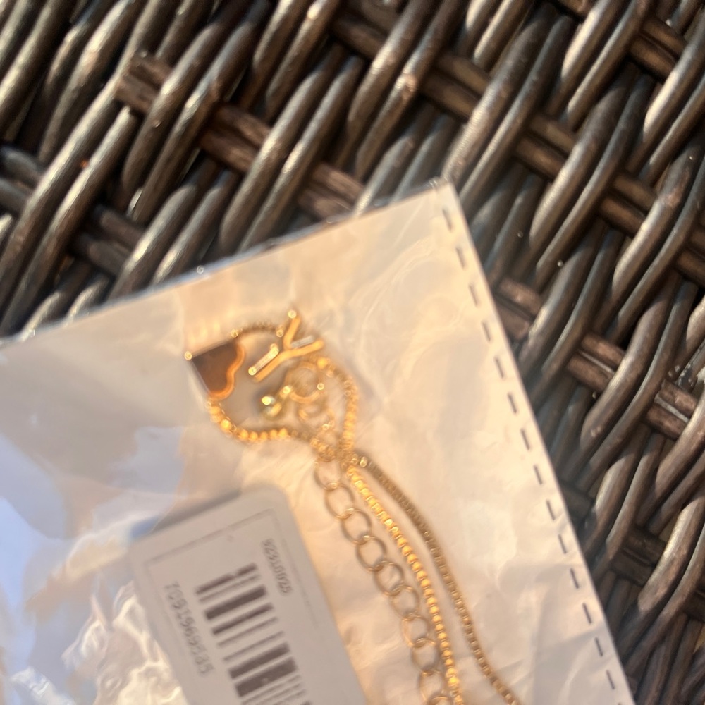 Gold Heart Charm Chain Bracelet - Women's Jewelry